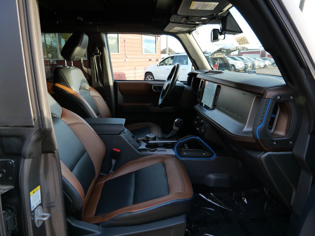 Certified 2023 Ford Bronco Outer Banks AWD/4WD image 12