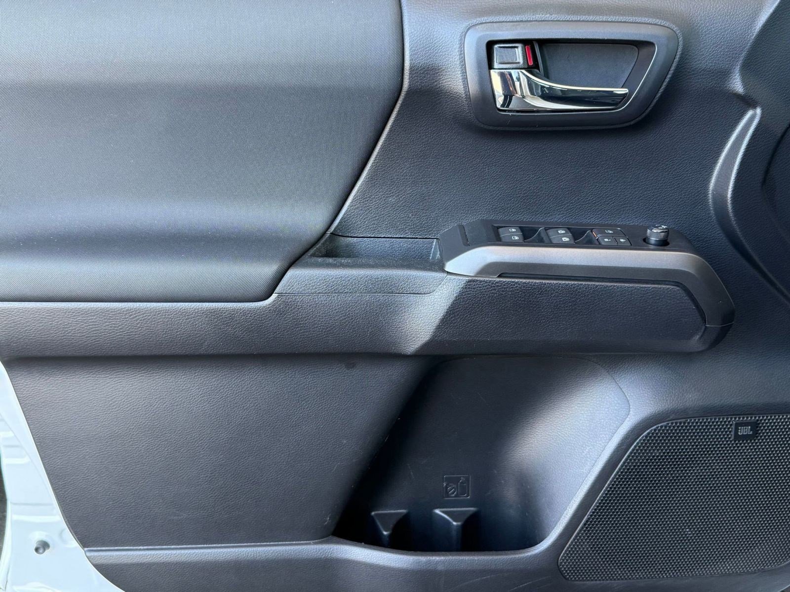 Used 2020 Toyota Tacoma TRD Pro AWD/4WD image 27