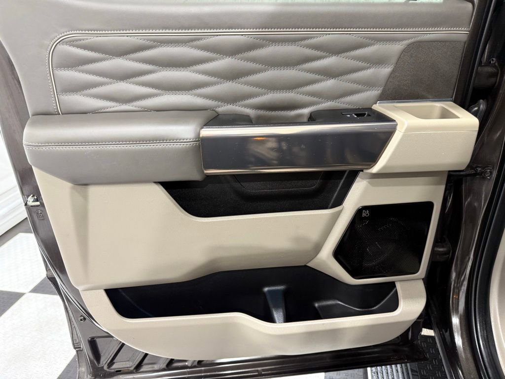 Certified 2025 Ford F450 Platinum w/ Platinum Plus Package image 19