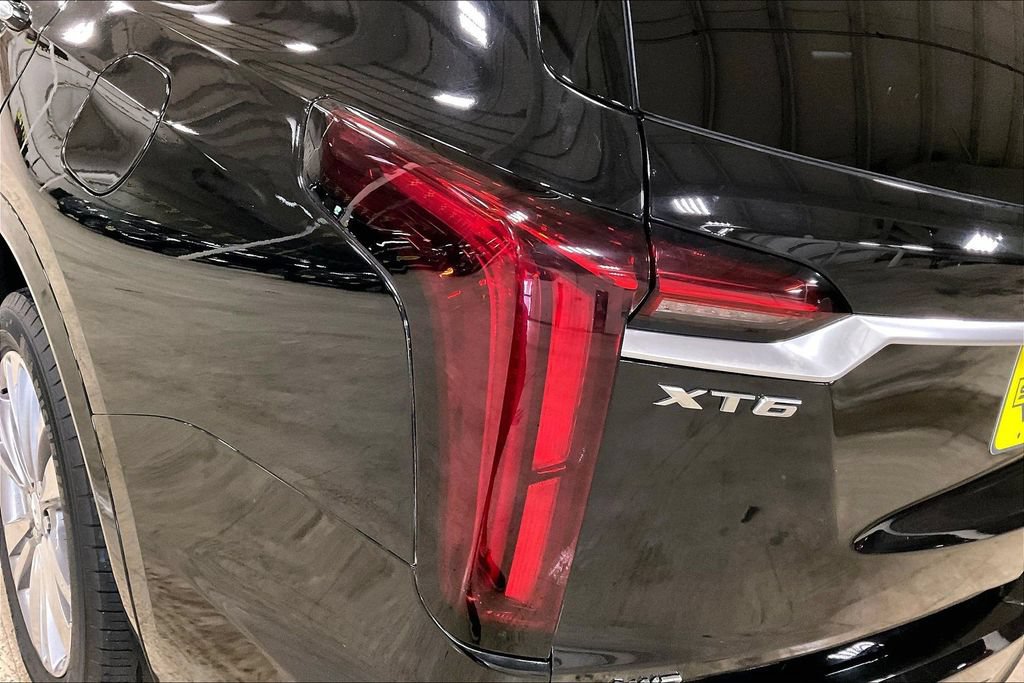 Used 2024 Cadillac XT6 Premium Luxury AWD/4WD image 29