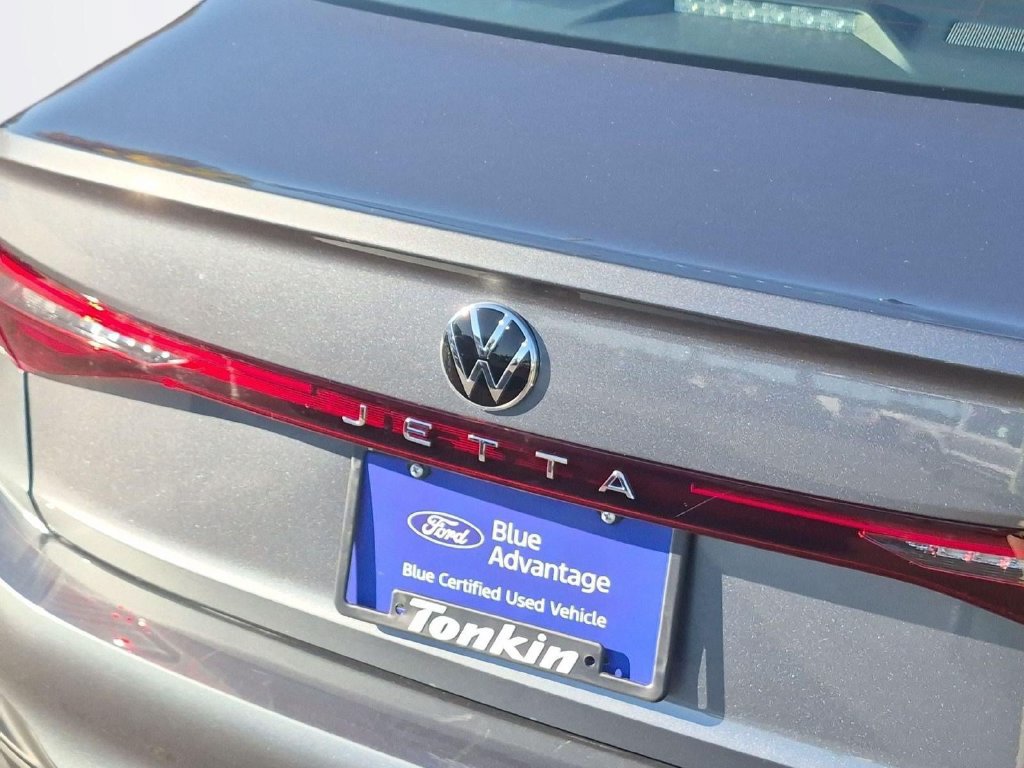 Used 2025 Volkswagen Jetta S FWD image 23