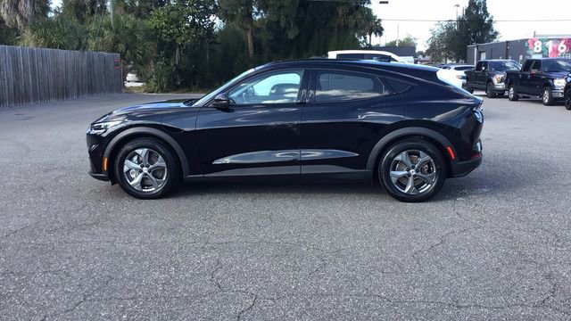 Certified 2022 Ford Mustang Mach-E Select w/ Comfort/Technology Package image 2