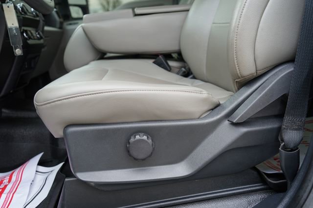 Certified 2022 Ford F250 XL w/ STX Appearance Package AWD/4WD image 11