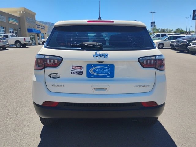 Used 2019 Jeep Compass Sport image 4