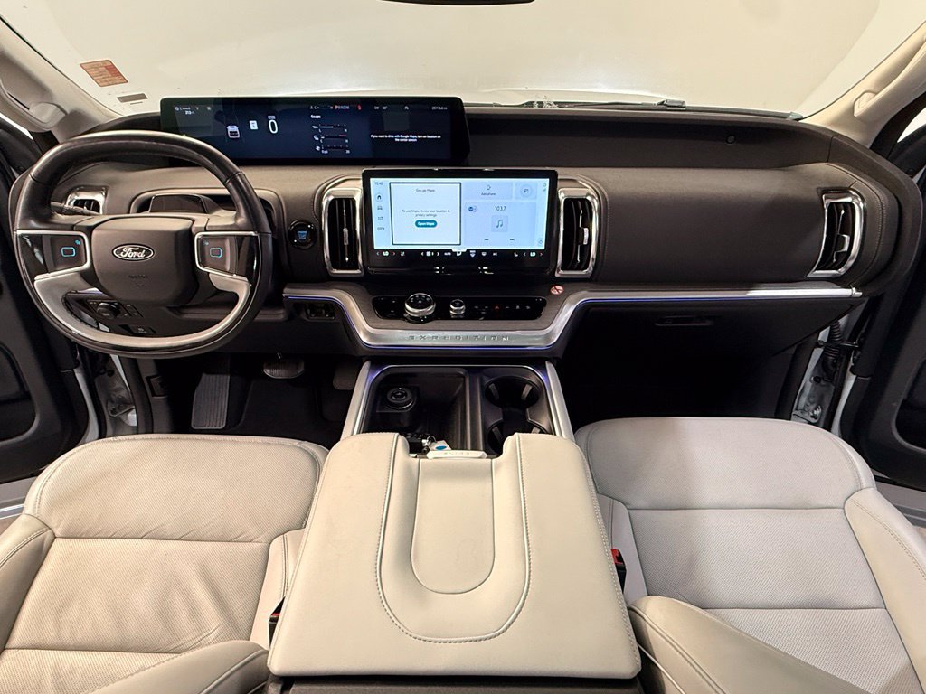Certified 2025 Ford Expedition Platinum AWD/4WD image 24