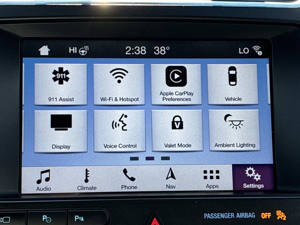 Certified 2018 Ford Explorer Platinum image 41