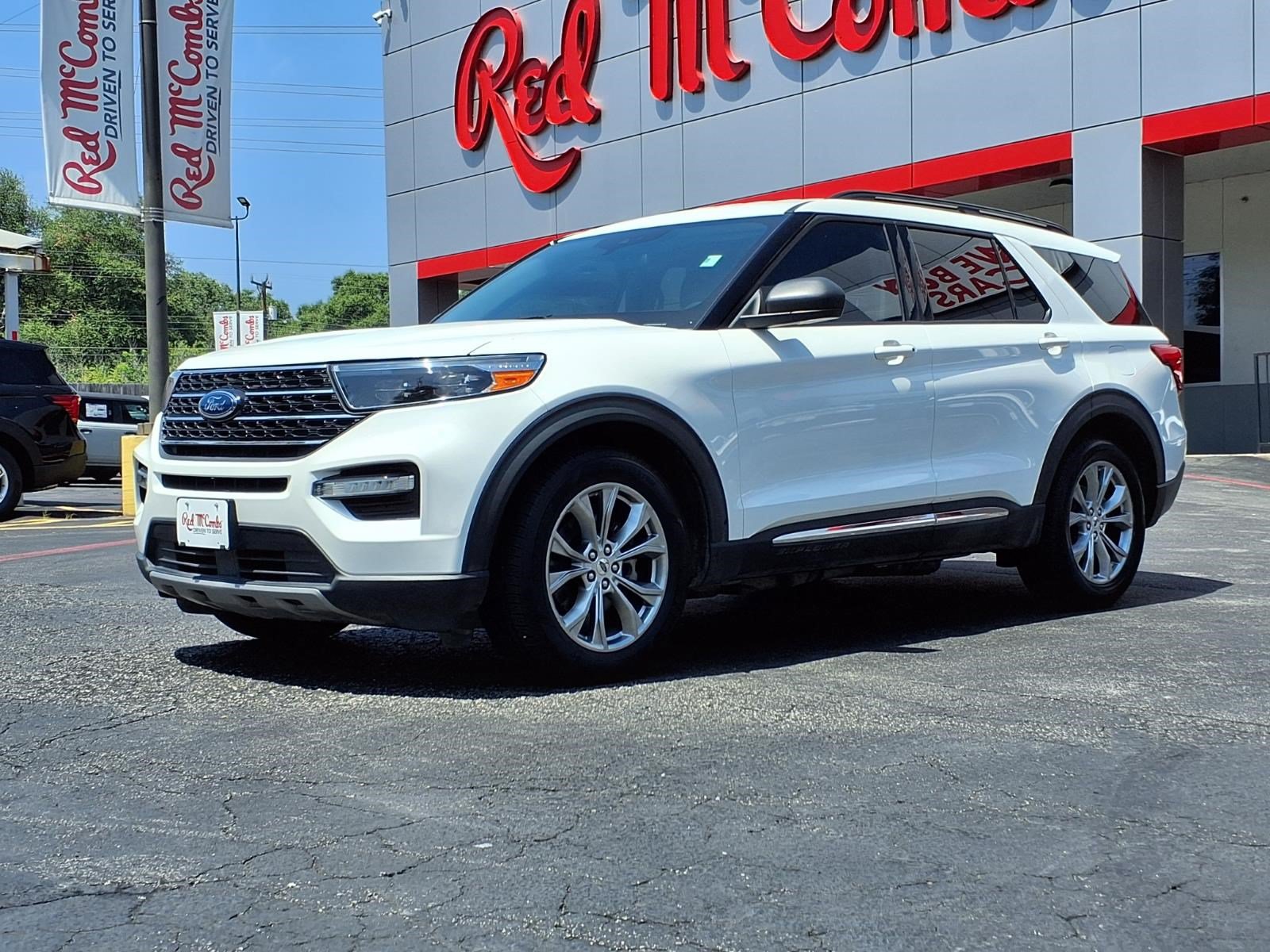 Certified 2021 Ford Explorer XLT w/ Equipment Group 202A RWD image 1