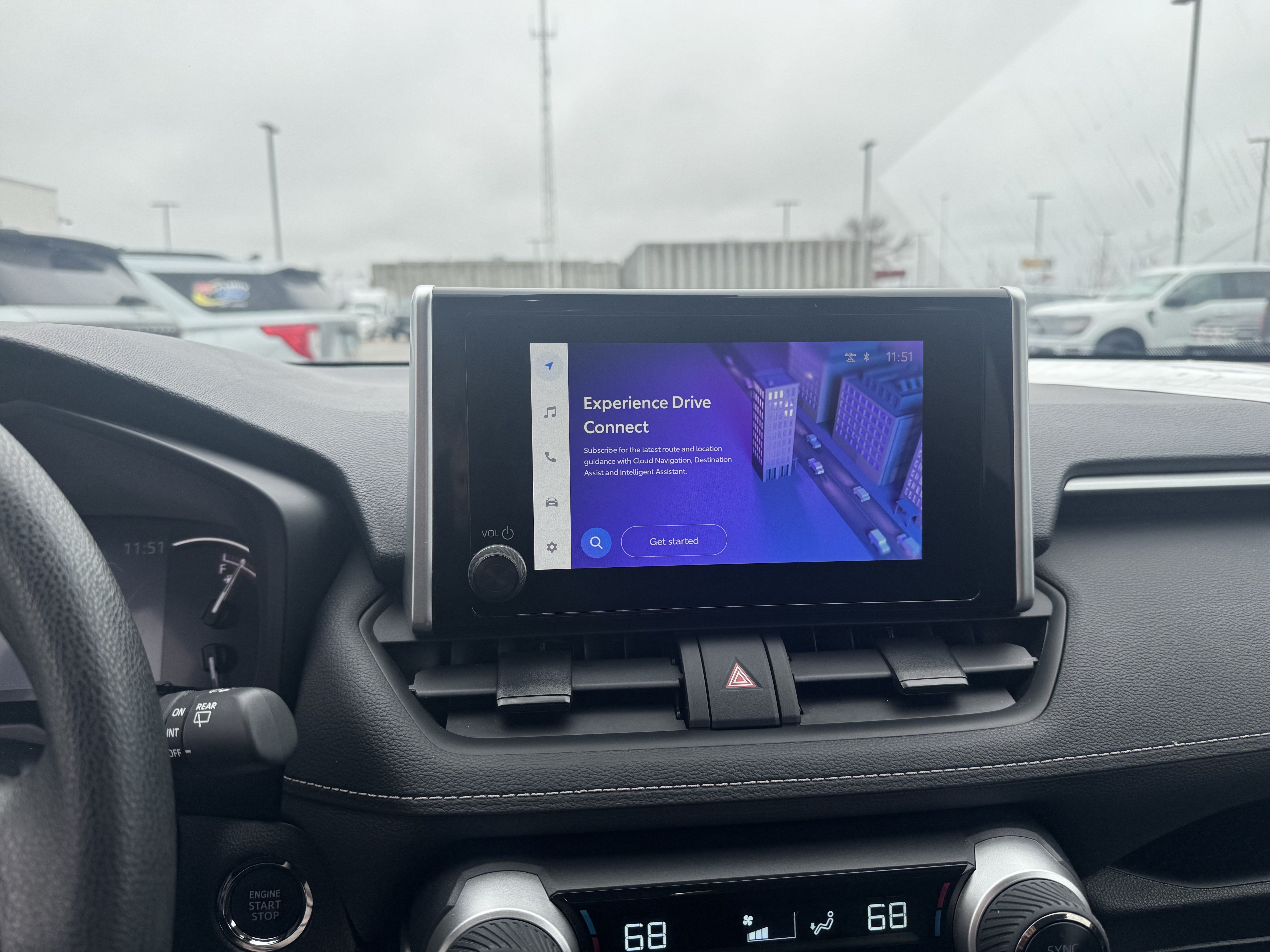 Used 2025 Toyota RAV4 XLE AWD/4WD image 15