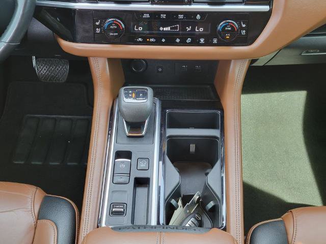 Used 2022 Nissan Pathfinder Platinum w/ Cargo Package image 24