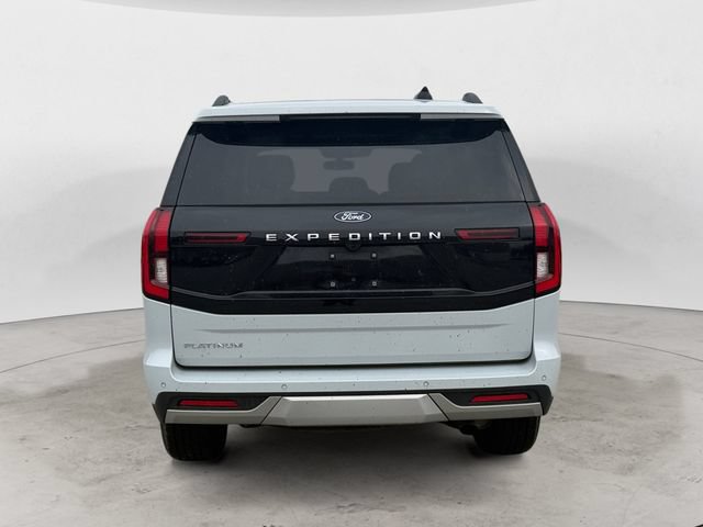 Certified 2025 Ford Expedition Platinum AWD/4WD image 4