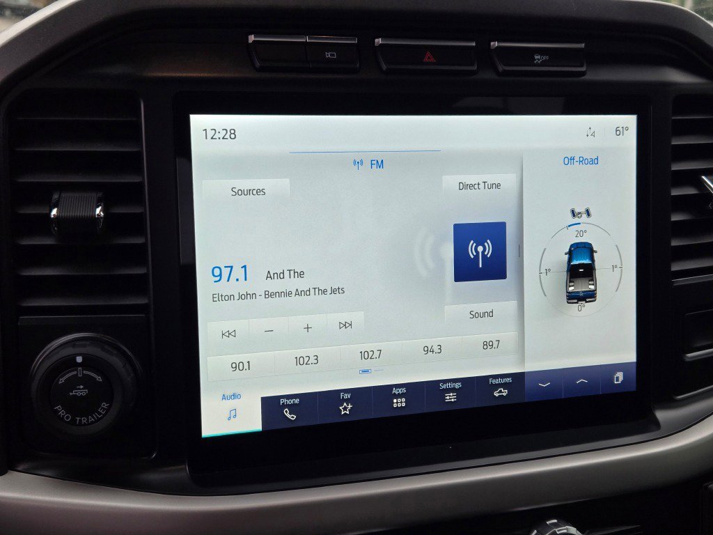 Certified 2022 Ford F150 XLT w/ Equipment Group 302A High image 23