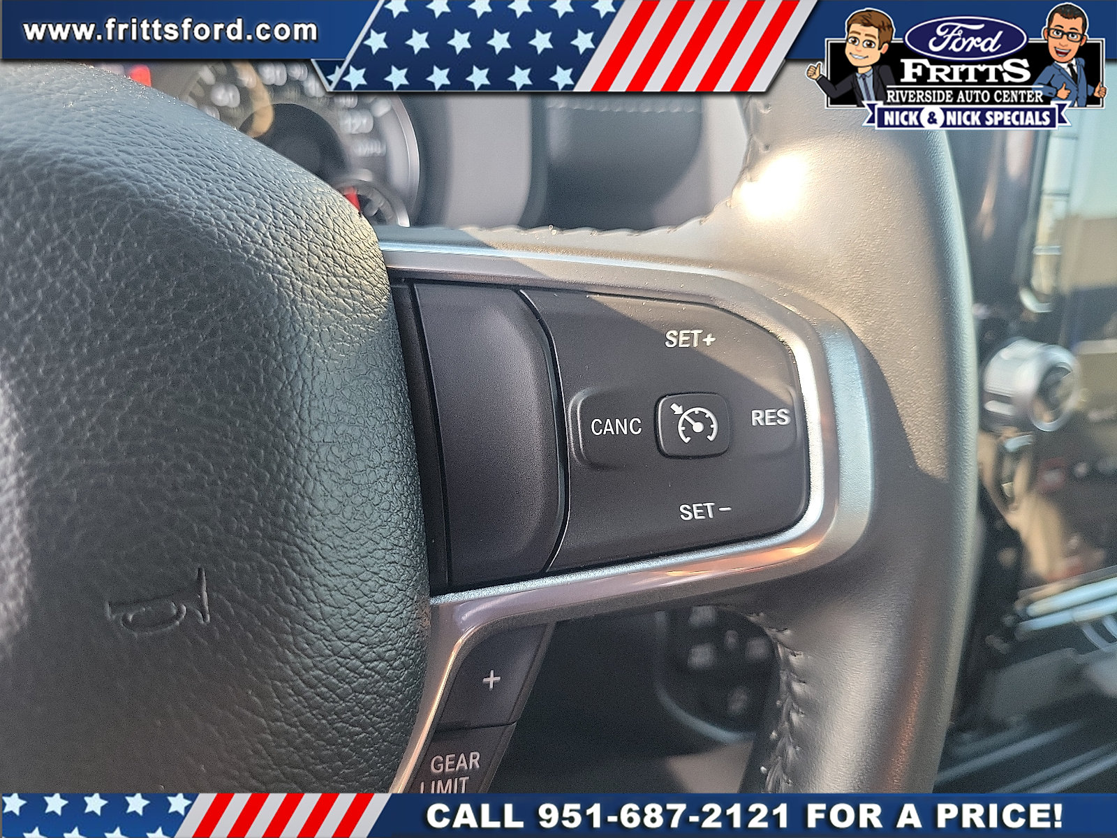Used 2024 RAM 1500 Laramie AWD/4WD image 7