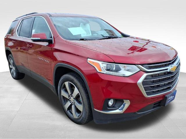 Used 2020 Chevrolet Traverse LT w/ LT Premium Package AWD/4WD image 8