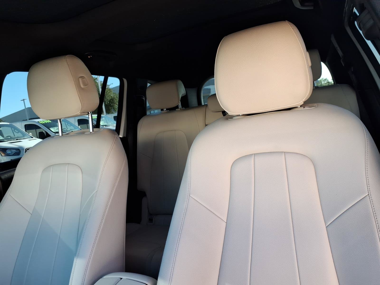 Used 2022 Mercedes-Benz GLB 250 image 15