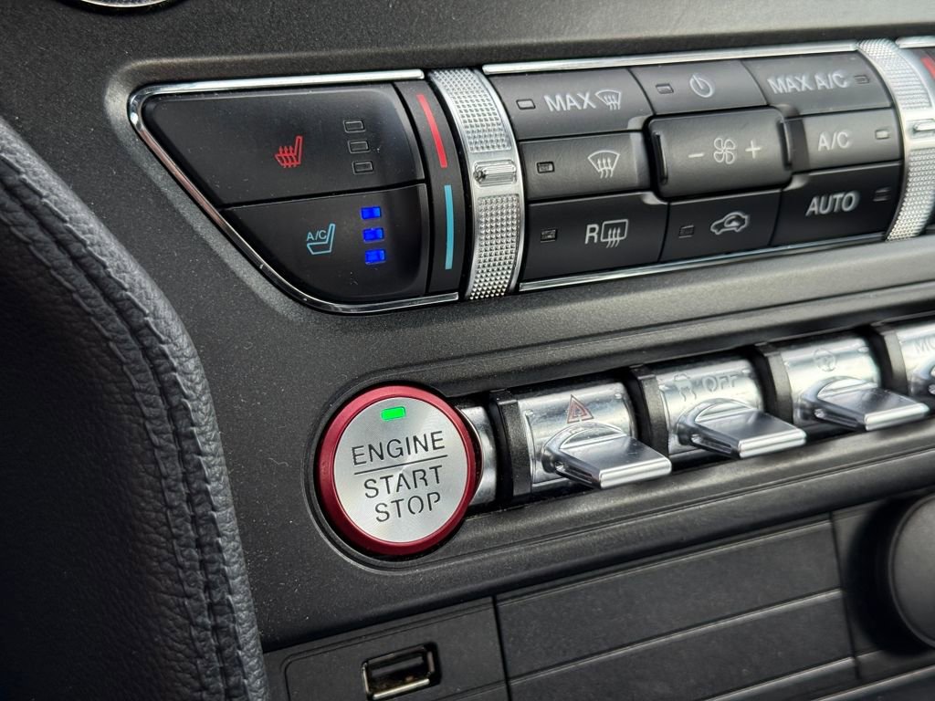 Certified 2019 Ford Mustang GT Premium w/ Equipment Group 401A image 19