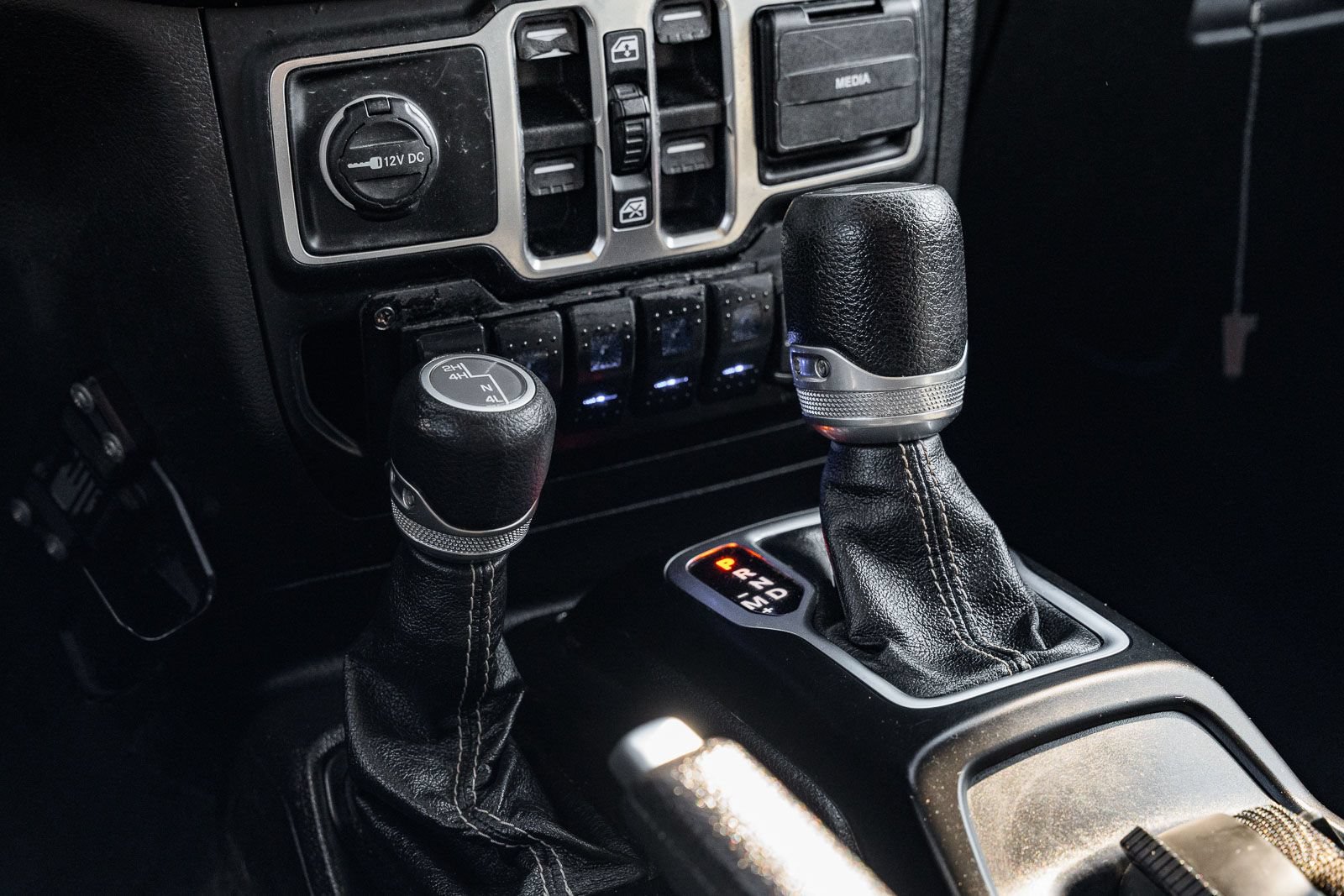 Used 2021 Jeep Wrangler Unlimited Sahara AWD/4WD image 30