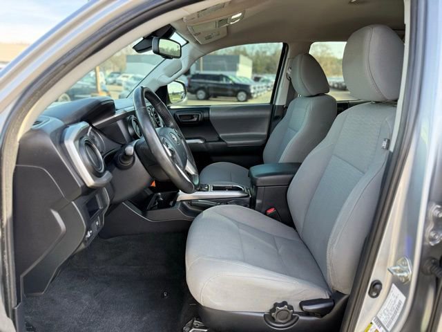 Used 2018 Toyota Tacoma SR5 image 20