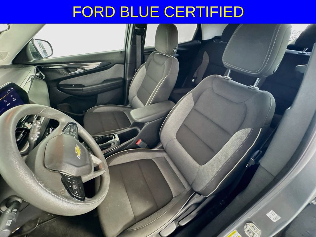 Used 2025 Chevrolet TrailBlazer LT FWD image 22