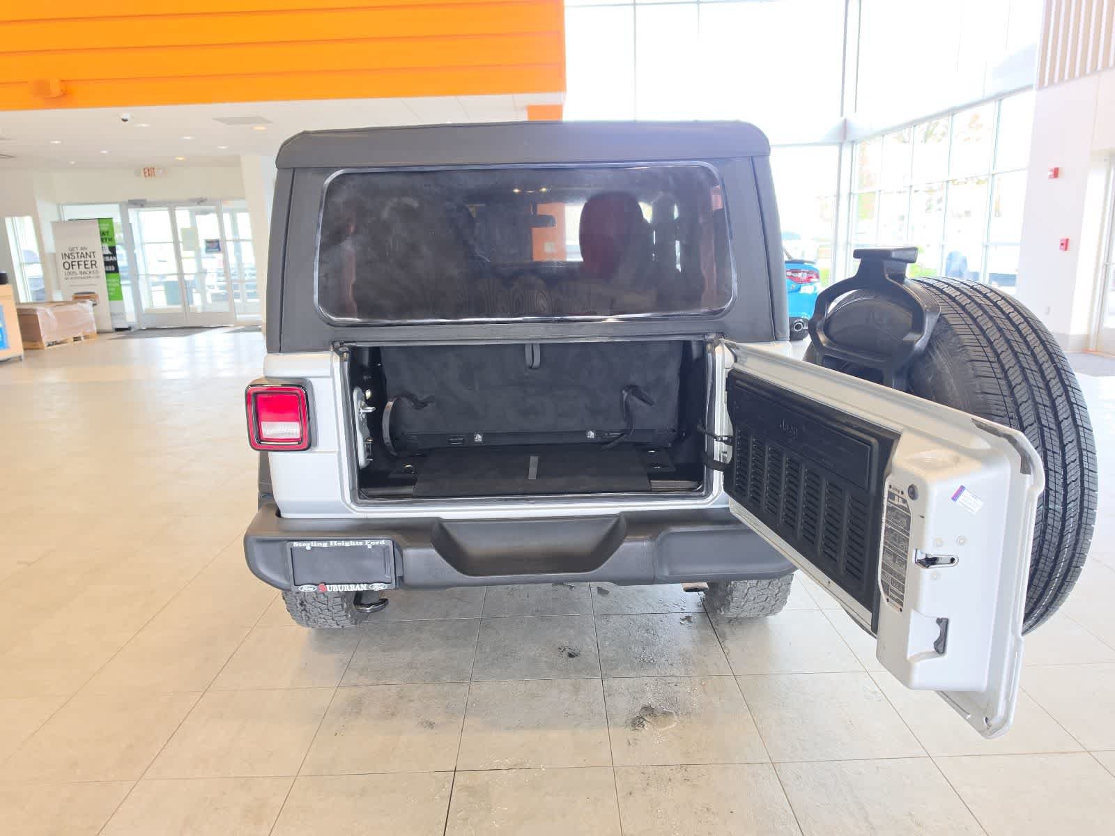 Used 2023 Jeep Wrangler Sport AWD/4WD image 25