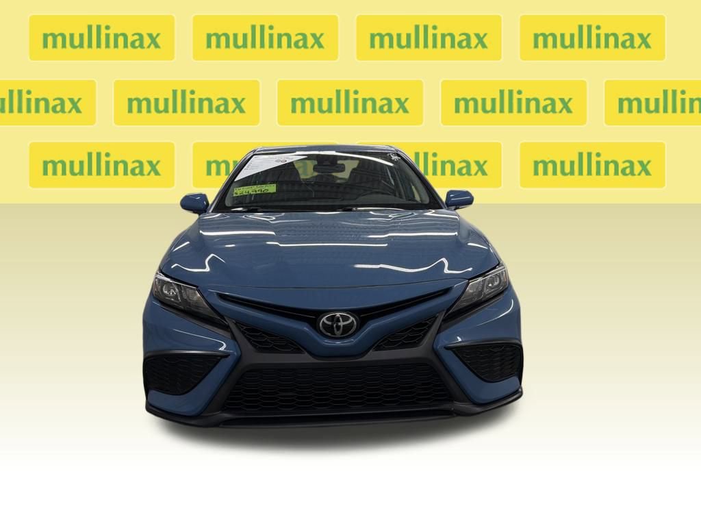 Used 2023 Toyota Camry SE image 14