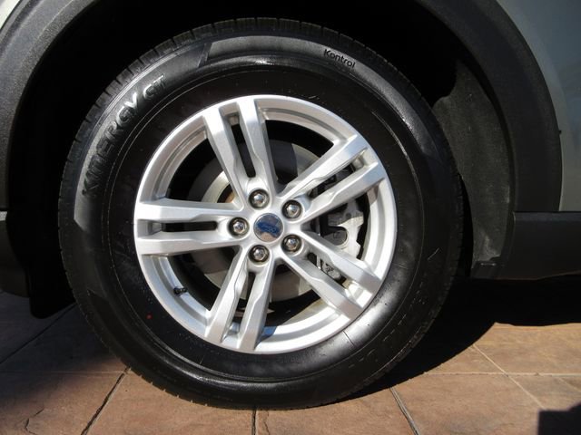 Certified 2020 Ford Explorer XLT image 9