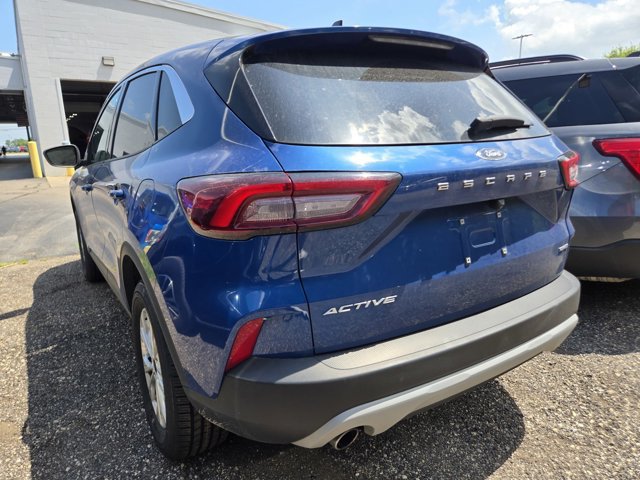 Certified 2023 Ford Escape Active AWD/4WD image 3