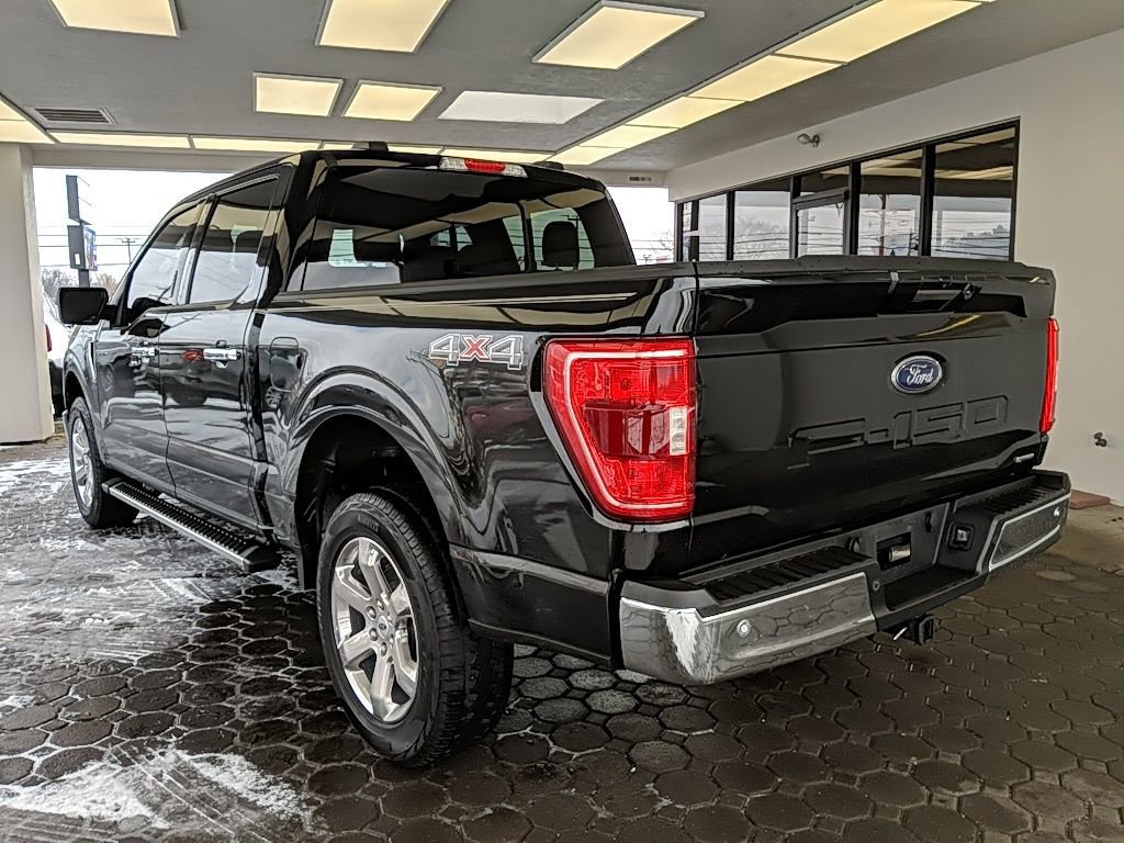 Certified 2022 Ford F150 XLT w/ Equipment Group 302A High image 5