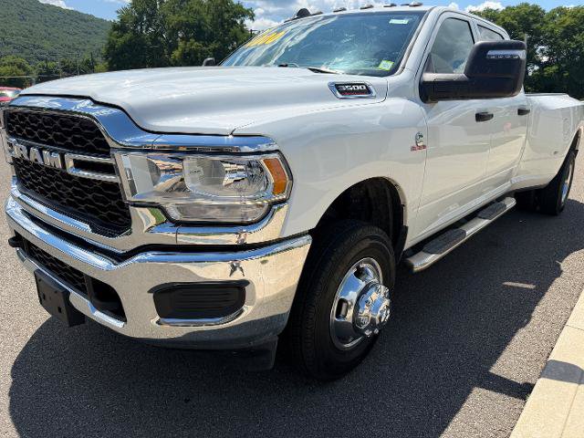 Used 2024 RAM 3500 Tradesman w/ Chrome Appearance Group
