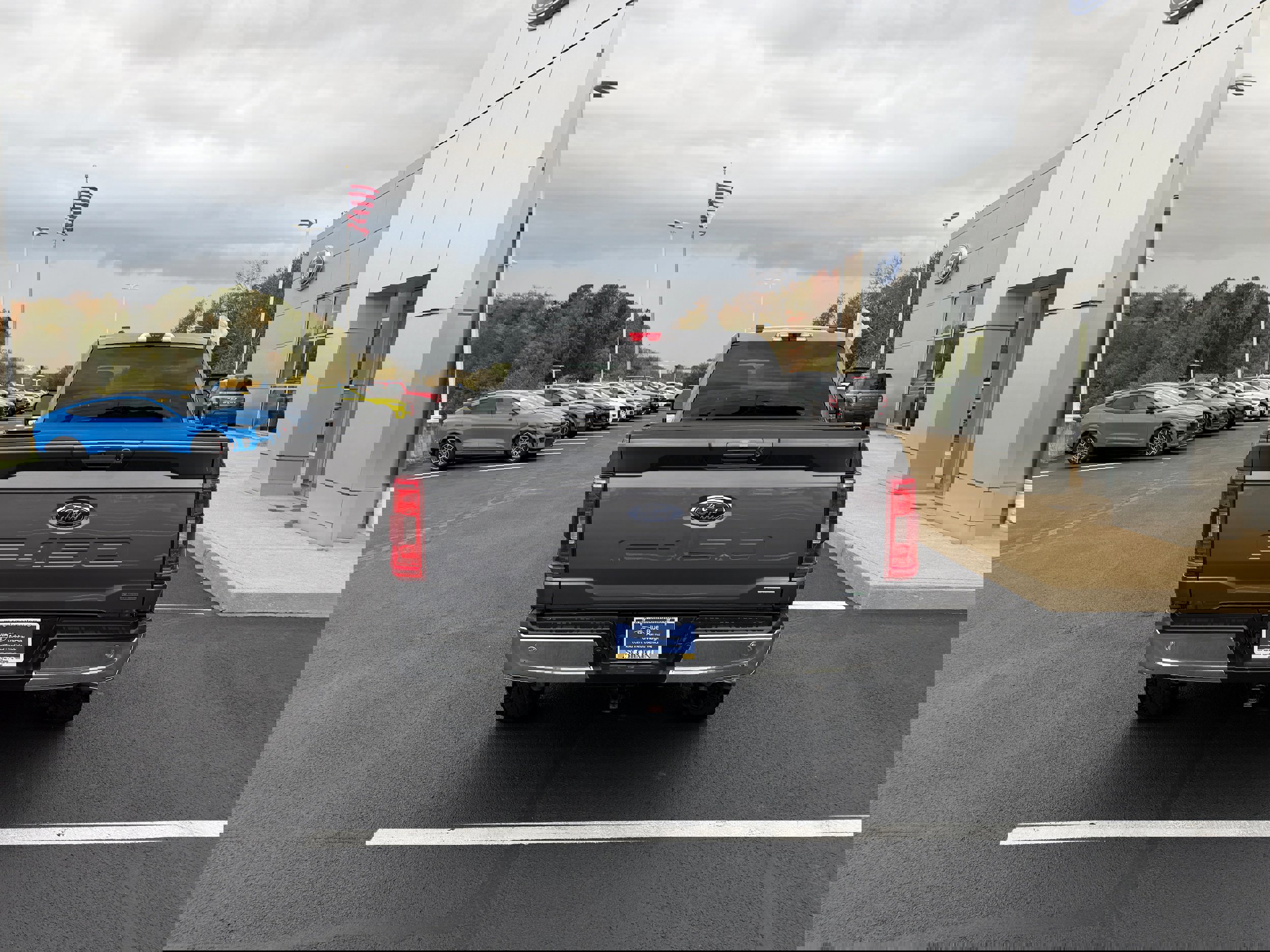 Certified 2021 Ford F150 XLT w/ Equipment Group 302A High image 4