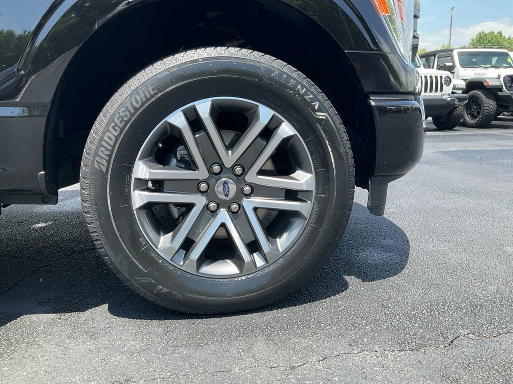 Certified 2022 Ford F150 XL w/ STX Appearance Package AWD/4WD image 10