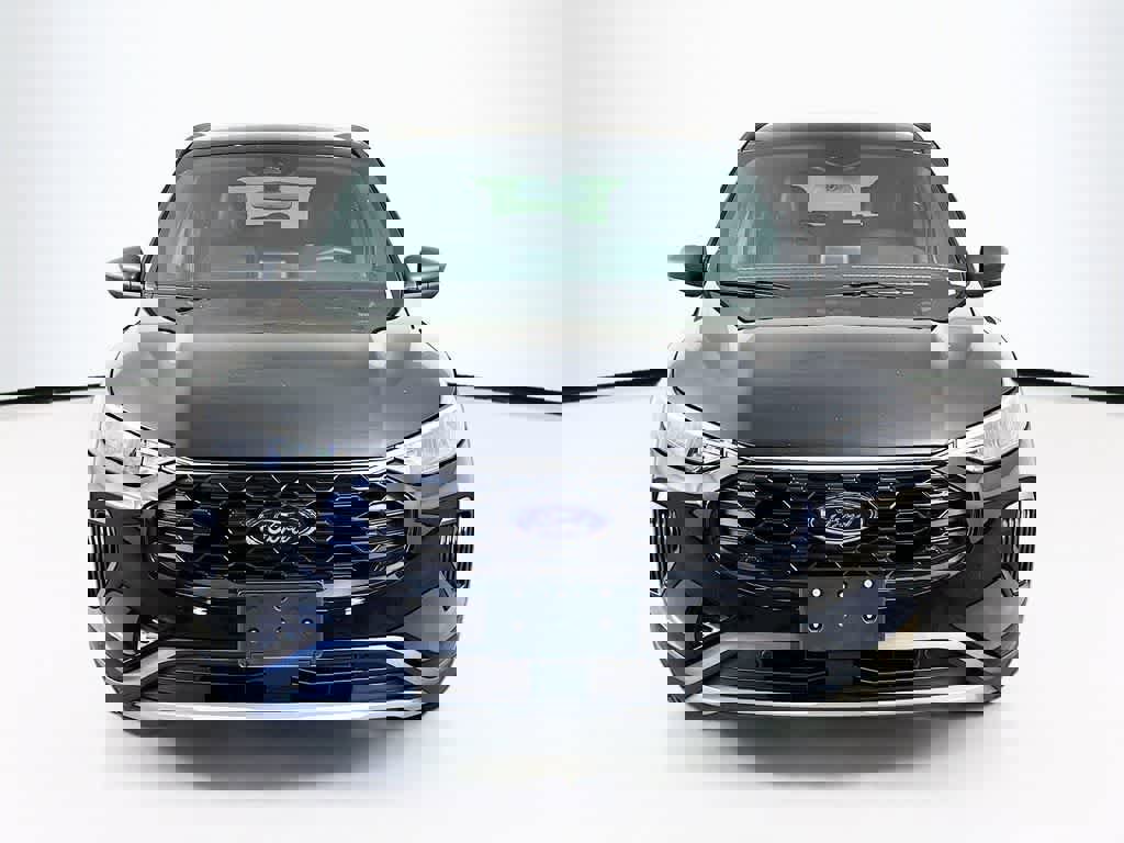 Certified 2025 Ford Escape ST-Line image 8