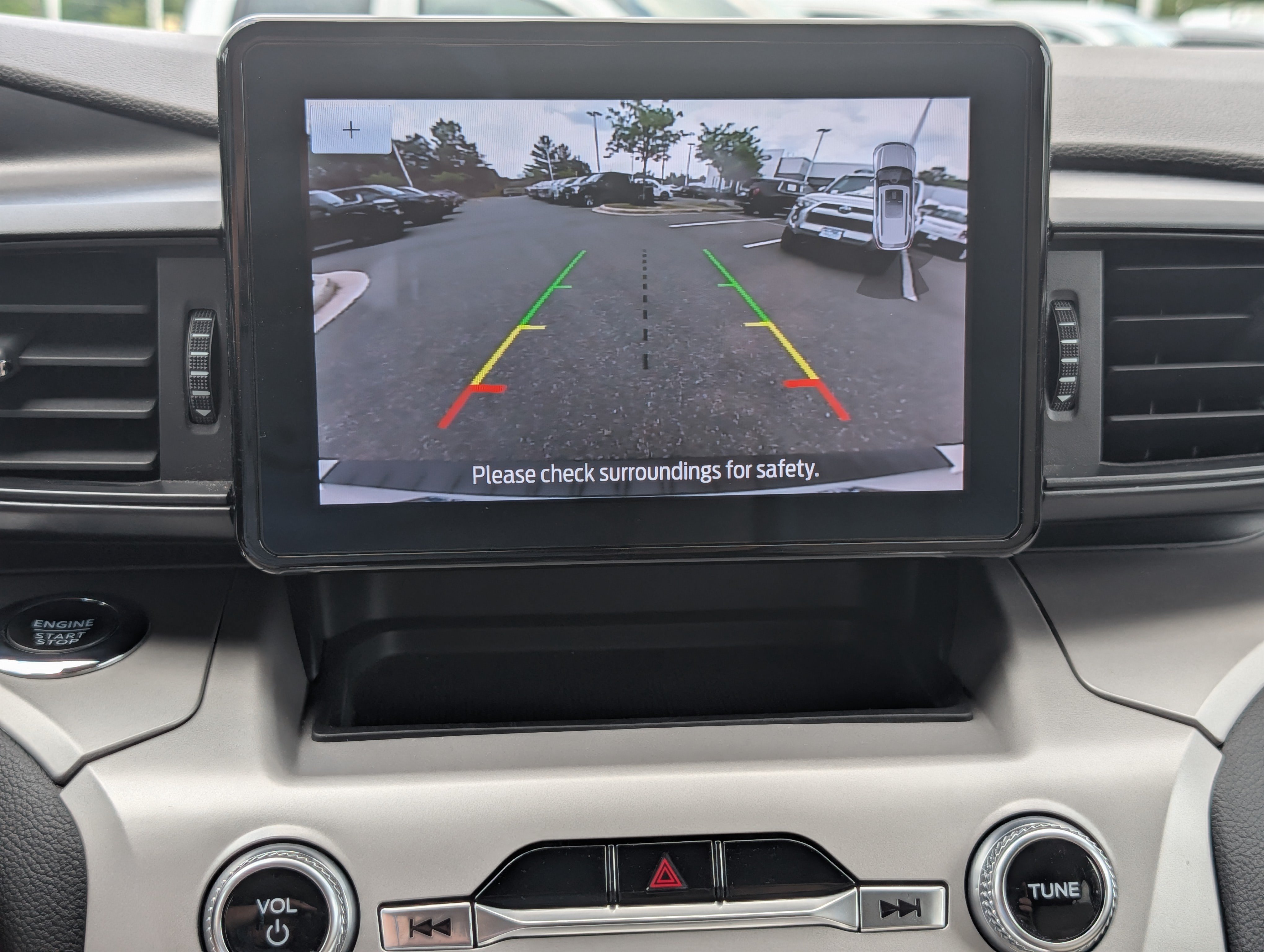 Certified 2023 Ford Explorer XLT AWD/4WD image 30