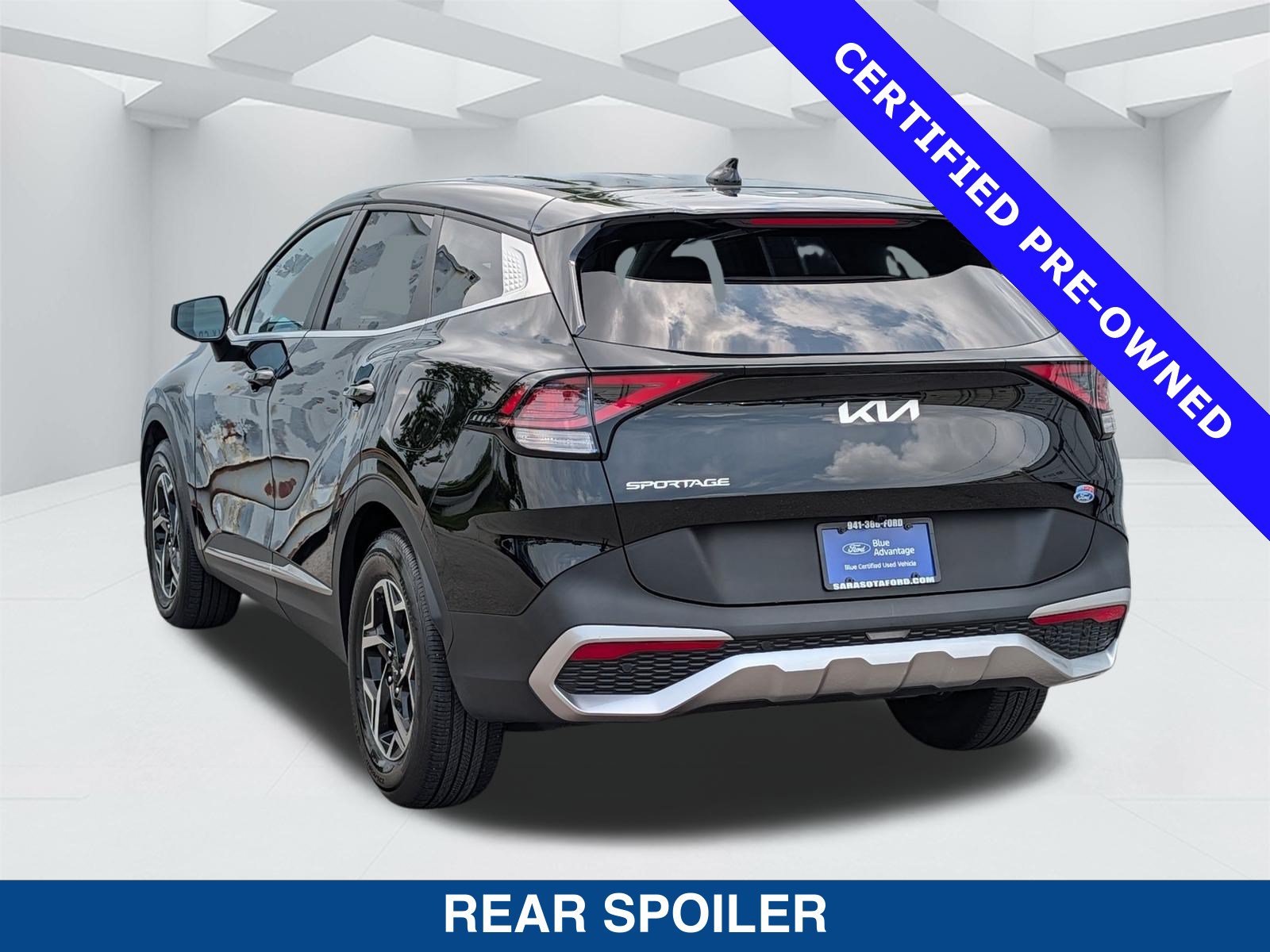 Used 2023 Kia Sportage LX FWD image 7