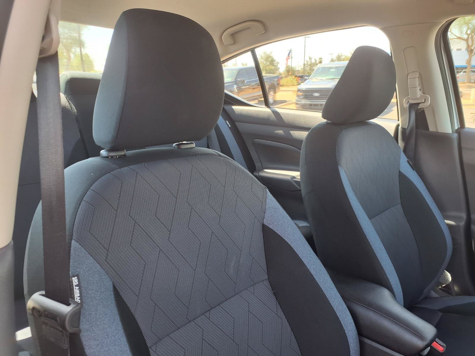 Used 2025 Nissan Versa SV w/ Trunk Package FWD image 12