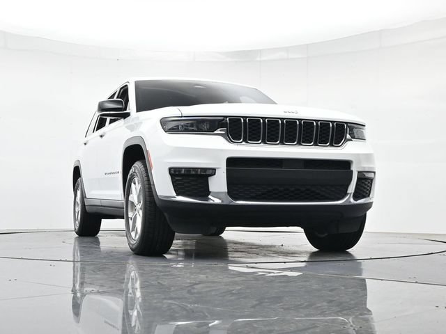 Used 2023 Jeep Grand Cherokee L Limited AWD/4WD image 40