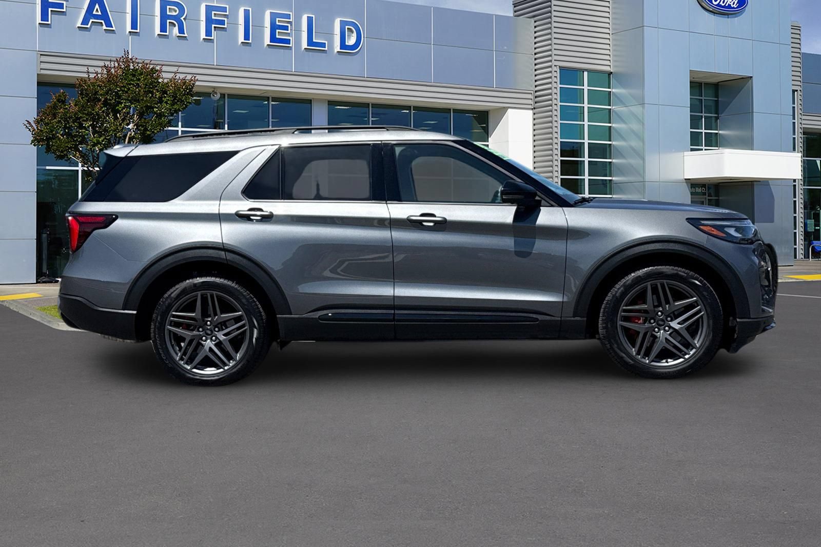 Certified 2025 Ford Explorer ST w/ Sun And Sound Package AWD/4WD image 7
