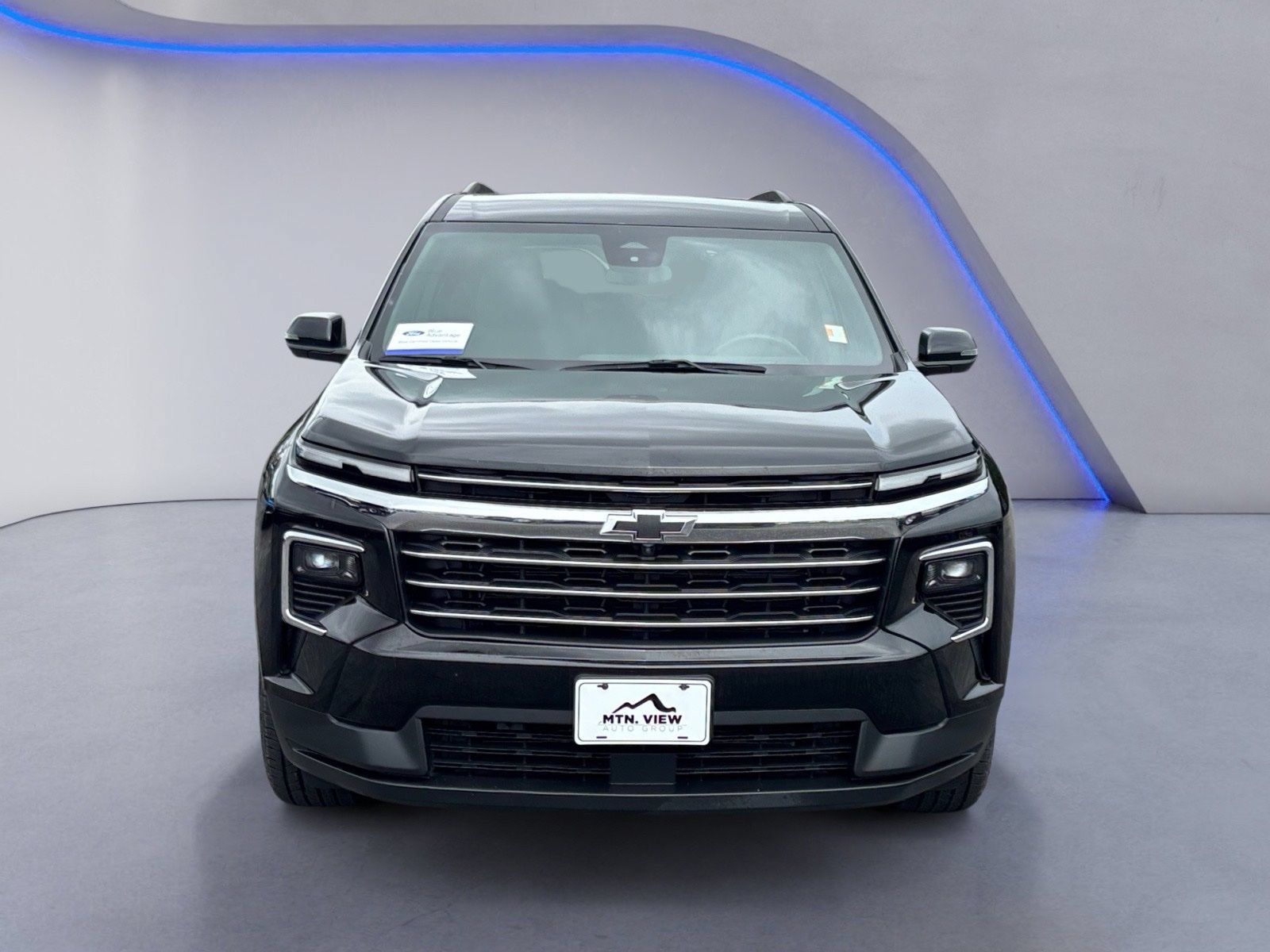 Used 2024 Chevrolet Traverse LT FWD image 9