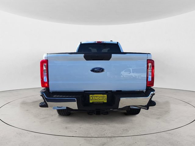 Certified 2026 Ford F350 XLT w/ FX4 Off-Road Package AWD/4WD image 4