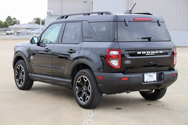 Certified 2025 Ford Bronco Sport Outer Banks image 6