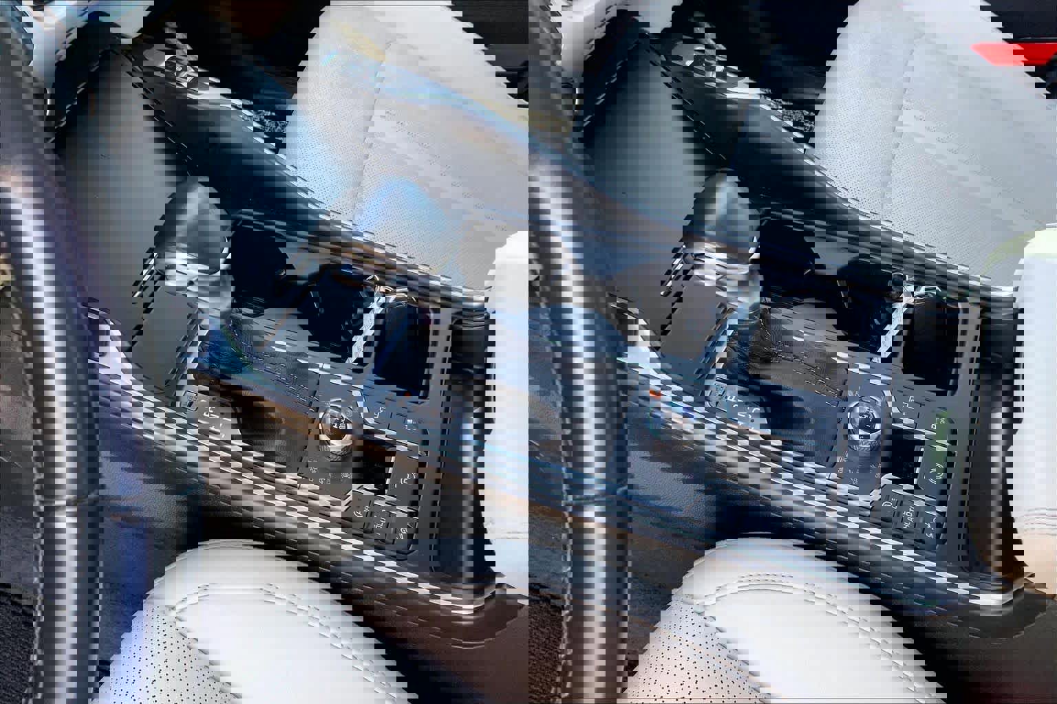 Used 2022 Kia Sorento X-Line EX image 16