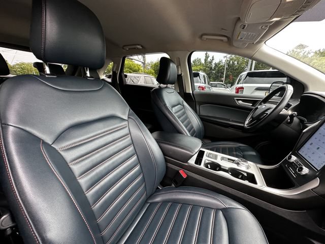 Certified 2022 Ford Edge SEL w/ Sport Appearance Package AWD/4WD image 34