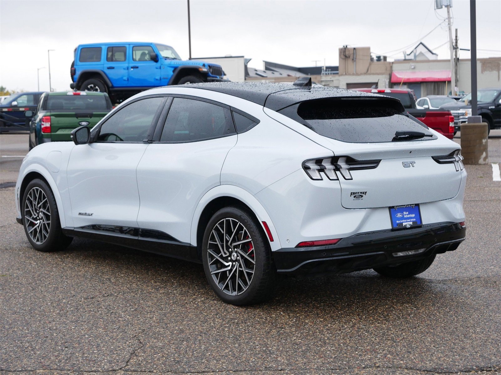 Certified 2022 Ford Mustang Mach-E GT w/ GT Performance Edition image 5