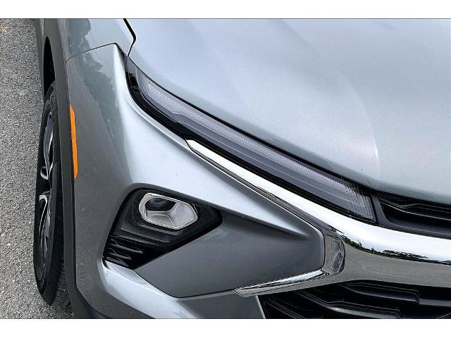 Used 2025 Chevrolet TrailBlazer LT AWD/4WD image 25