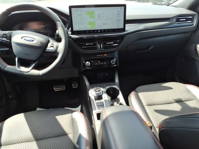 Certified 2023 Ford Escape ST-Line w/ Tech Pack #1 AWD/4WD image 10