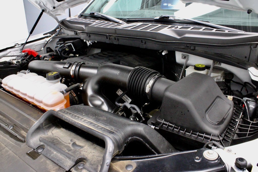 Certified 2023 Ford F150 XLT w/ Equipment Group 302A High image 17