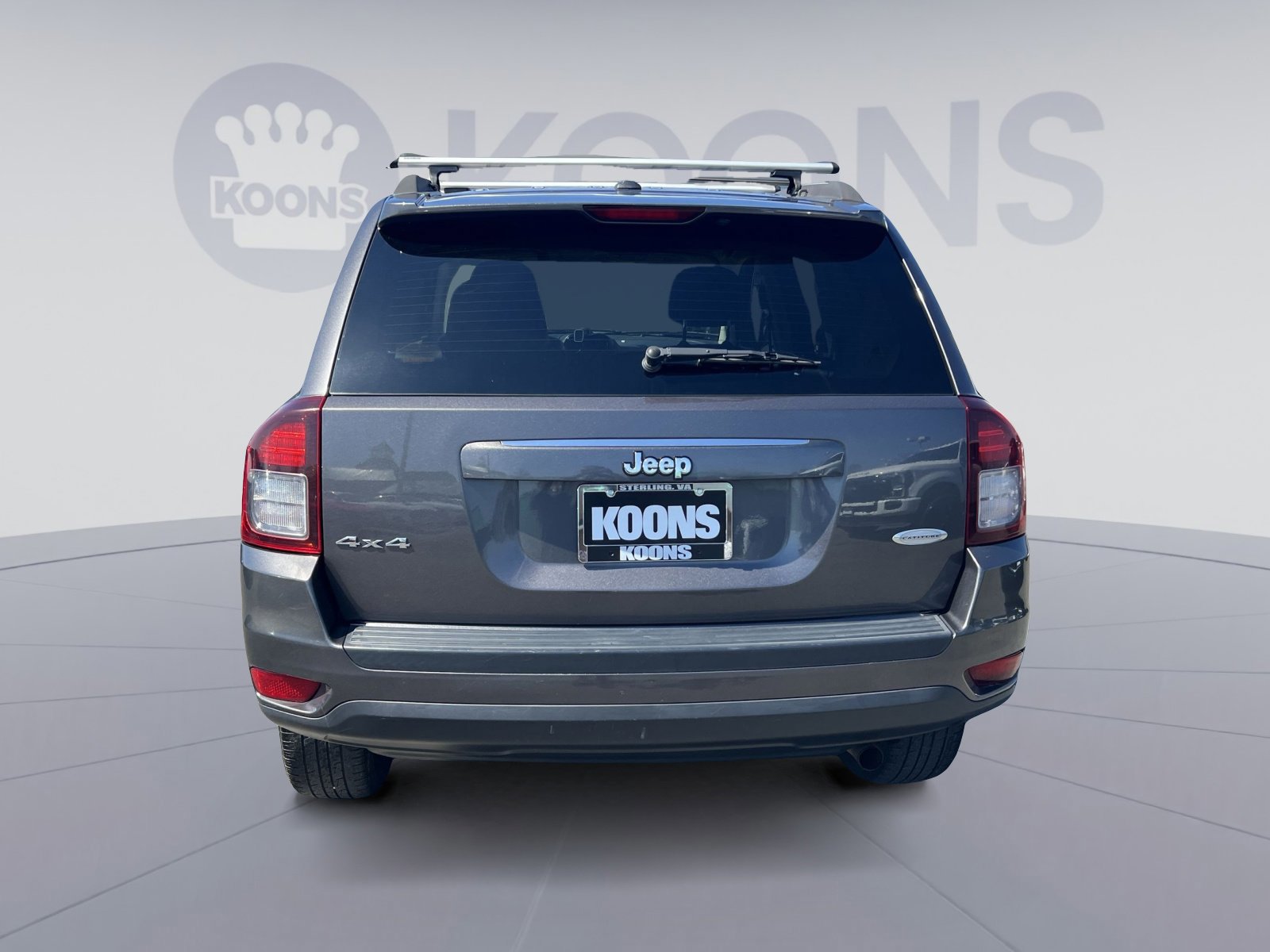 Used 2017 Jeep Compass Latitude image 4