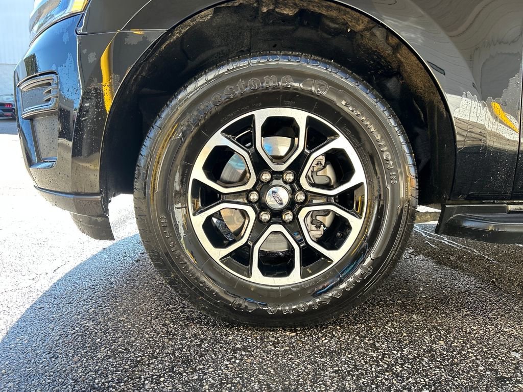 Certified 2024 Ford Expedition XLT image 7
