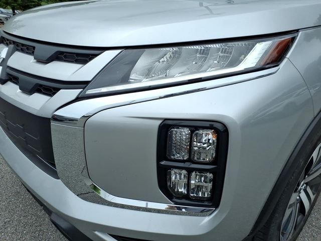 Used 2024 Mitsubishi Outlander Sport ES AWD/4WD image 4