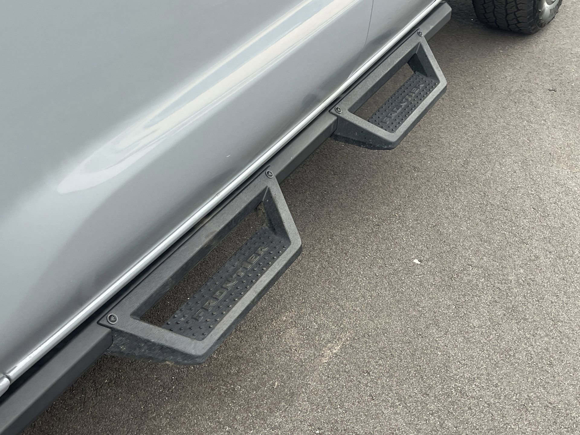 Used 2025 Nissan Frontier PRO-4X image 27