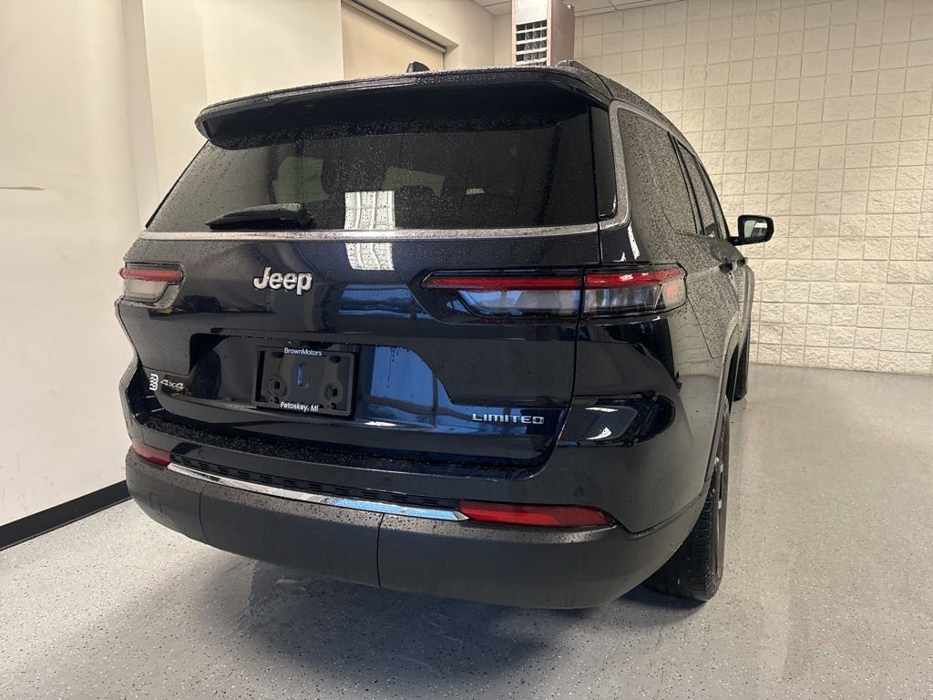 Used 2023 Jeep Grand Cherokee L Limited image 6